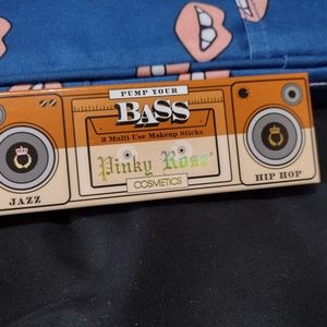 Pump your Bass multi-use makeup stick